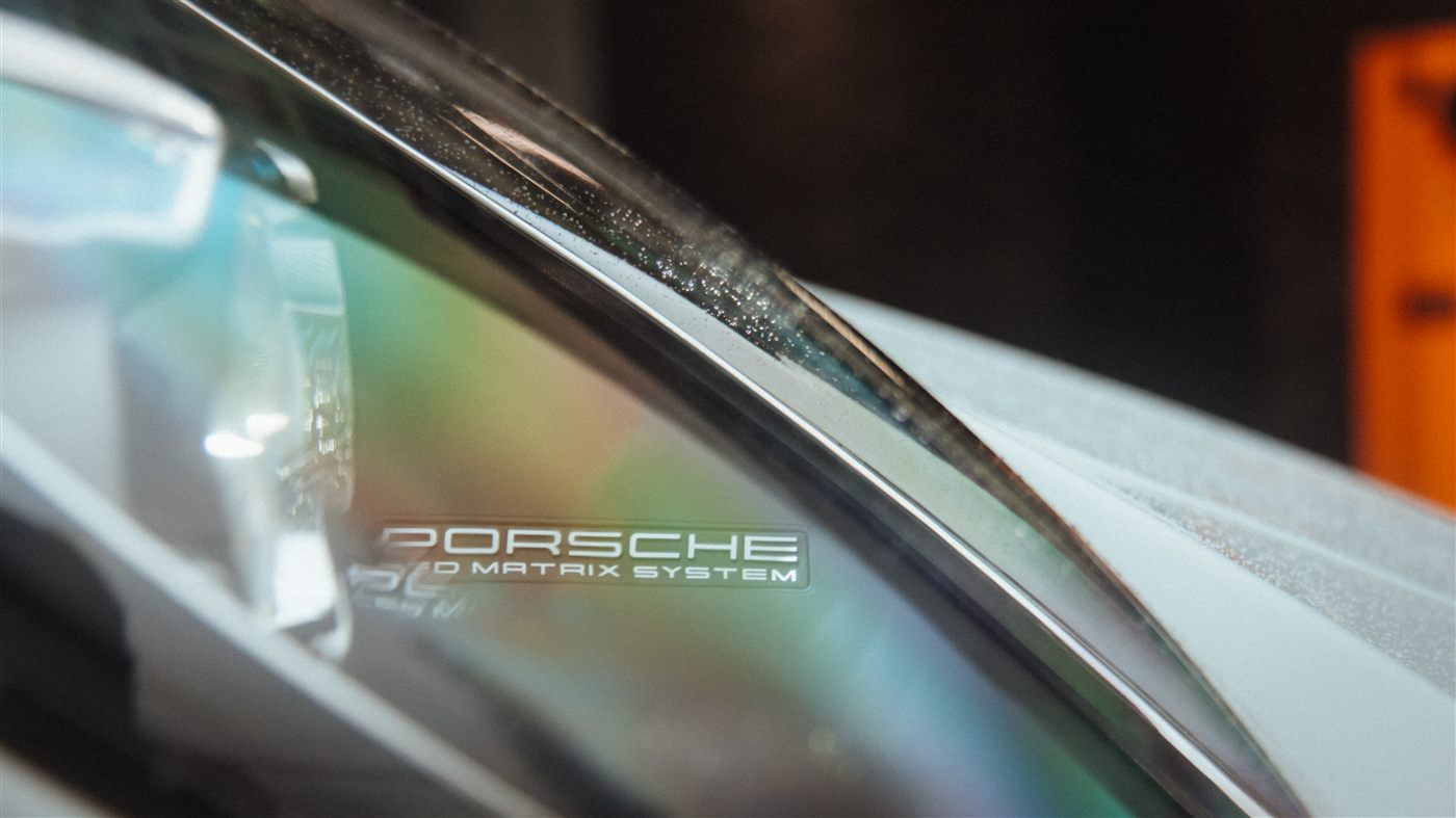 Porsche 911 деталь стекла и плёнки